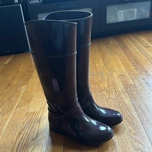 Burgundy Michael Kors rain boots